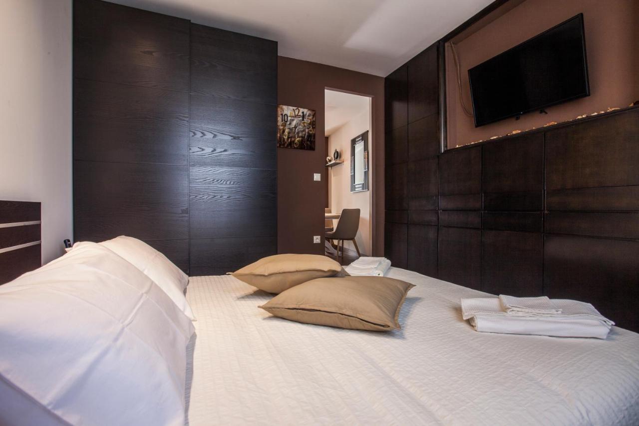 Facadoro Apartments Афіни Екстер'єр фото