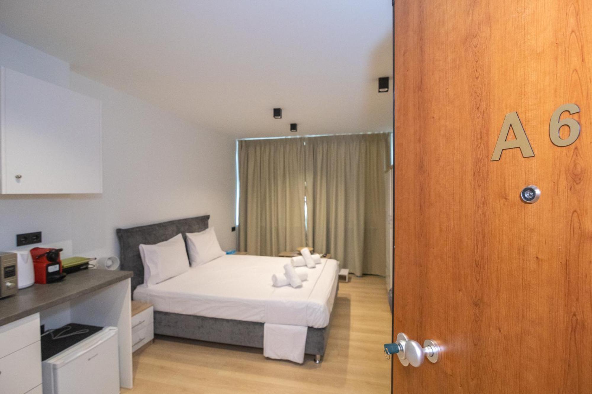 Facadoro Apartments Афіни Екстер'єр фото