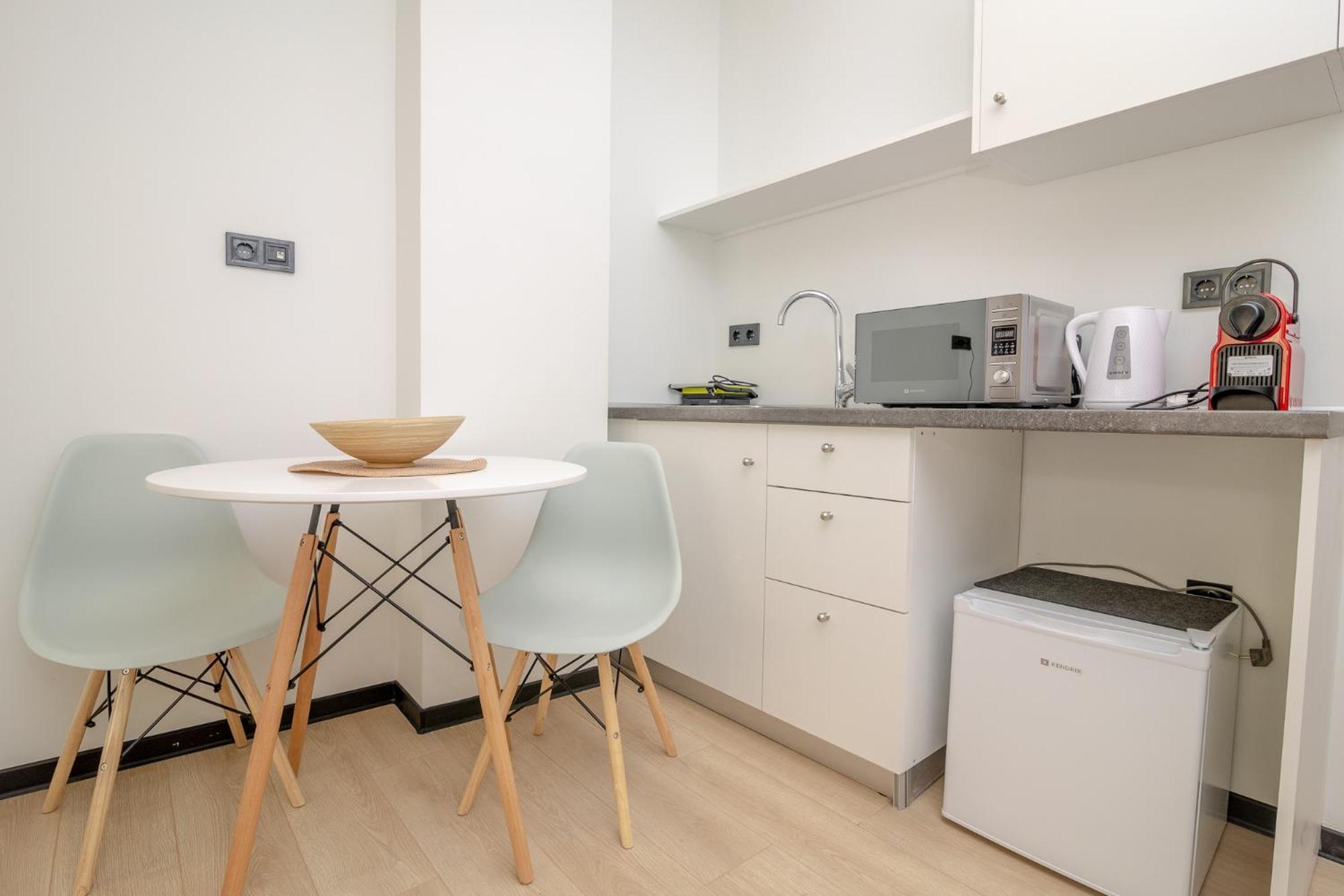 Facadoro Apartments Афіни Екстер'єр фото