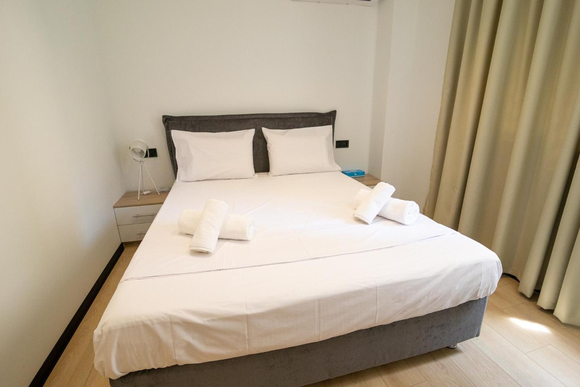 Facadoro Apartments Афіни Екстер'єр фото